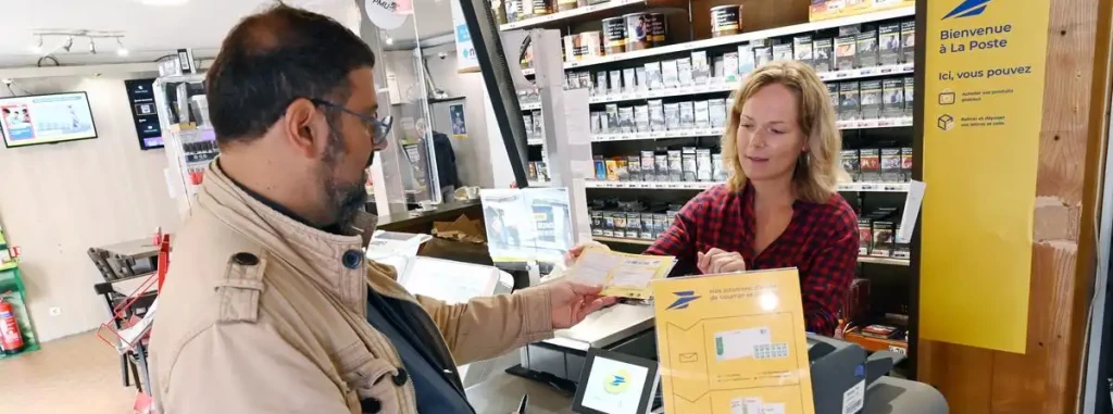 Combien de temps mon colis reste disponible au point postal