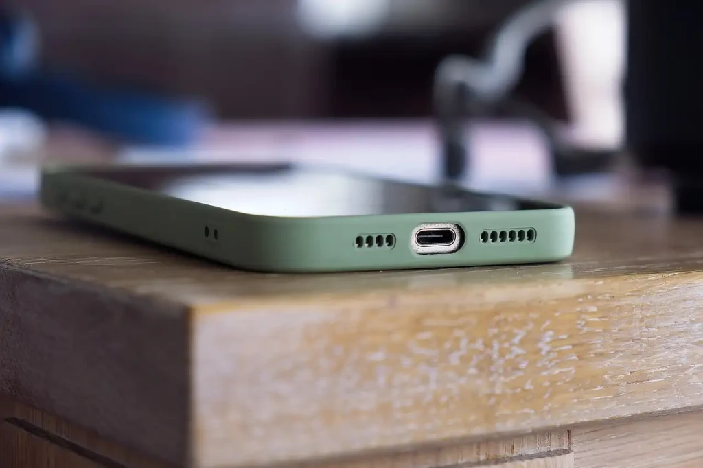 iPhone 17 Apple bat tous les records de ventes en 2025